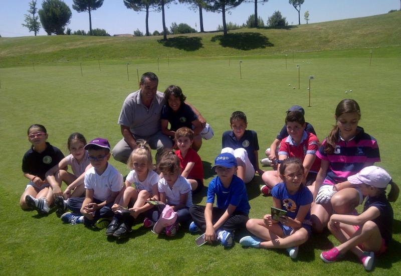 COMIENZA LA ESCUELA INFANTIL DE GOLF 2014-2015