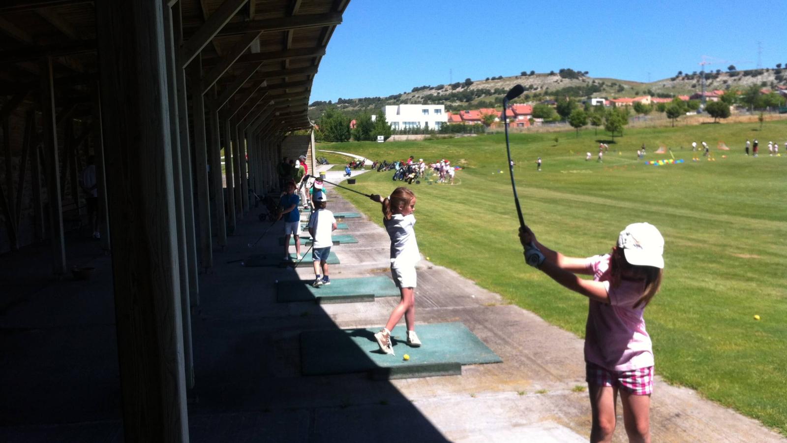 COMIENZA LA ESCUELA INFANTIL DE GOLF 2014-2015